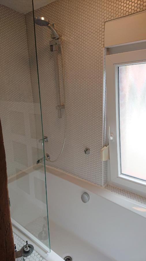 Kleine Gemuetliche Ferienwohnung Im Fachwerkstil Wolfsburg Esterno foto